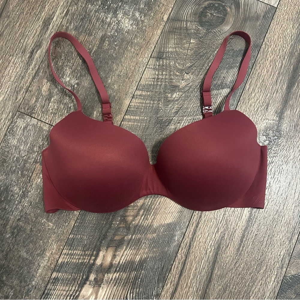 Victoria Secret Demi Lined Seamless Underwire Burgundy Bra Women’s 32DD